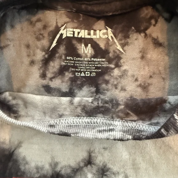 Matallica Black and Gray Graphic Tee M 0030 - Picture 2 of 2